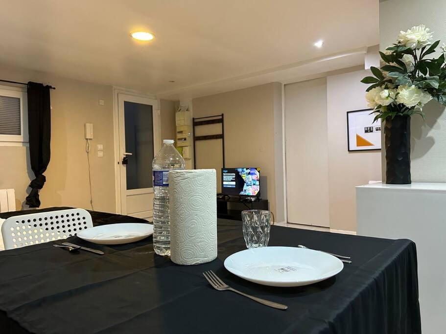 Cosy Studio - 10 Min Away From Cdg Aeroport - 30 Min Away From Paris - Parc Asterix - Olympic Games 2024 Le Thillay Ngoại thất bức ảnh
