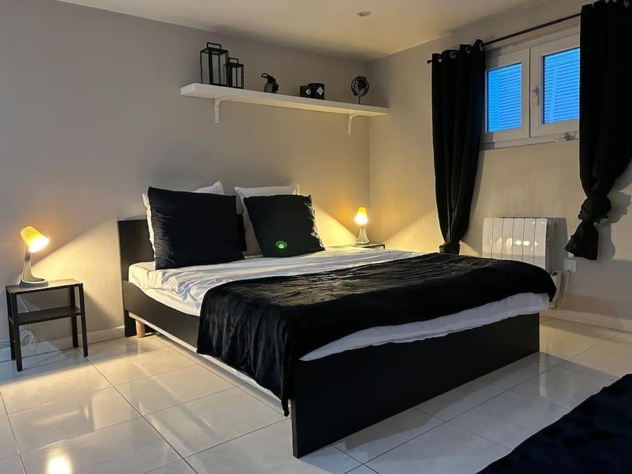 Cosy Studio - 10 Min Away From Cdg Aeroport - 30 Min Away From Paris - Parc Asterix - Olympic Games 2024 Le Thillay Ngoại thất bức ảnh